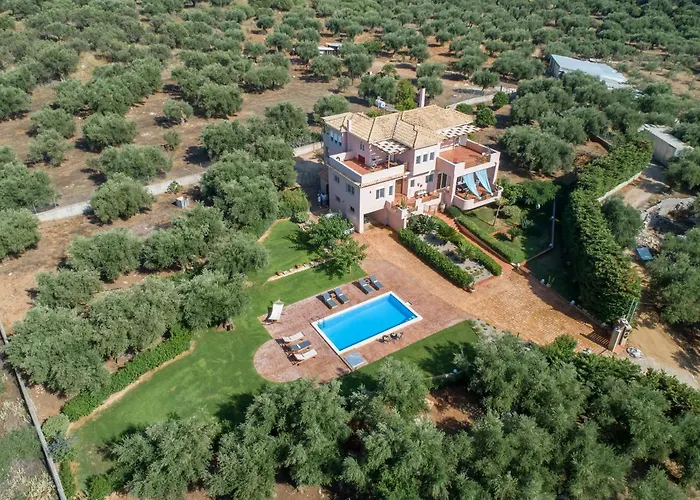 Nv Luxury * Kyparissia