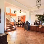 Villa Nv Luxury