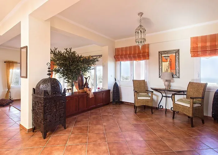 Nv Luxury Villa Kyparissia